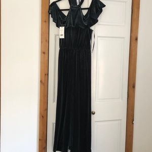 LuLu’s Ali and Jay Velvet Dress